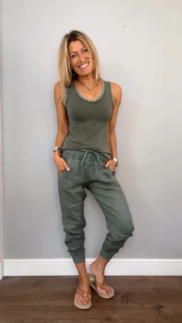 Elowen™ - ELEGANT OUTFIT WITH FLATTERING SILHOUETTE